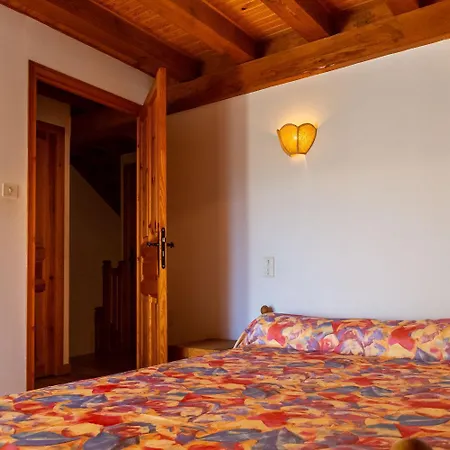 Holiday home De France 4/6 Personnes B La Fage-Saint-Julien