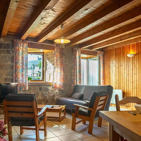 Feriehus De France 4/6 Personnes B La Fage-Saint-Julien
